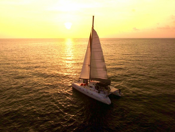 Luxury sunset sailing in Cancun at Night with Cancun Adventures