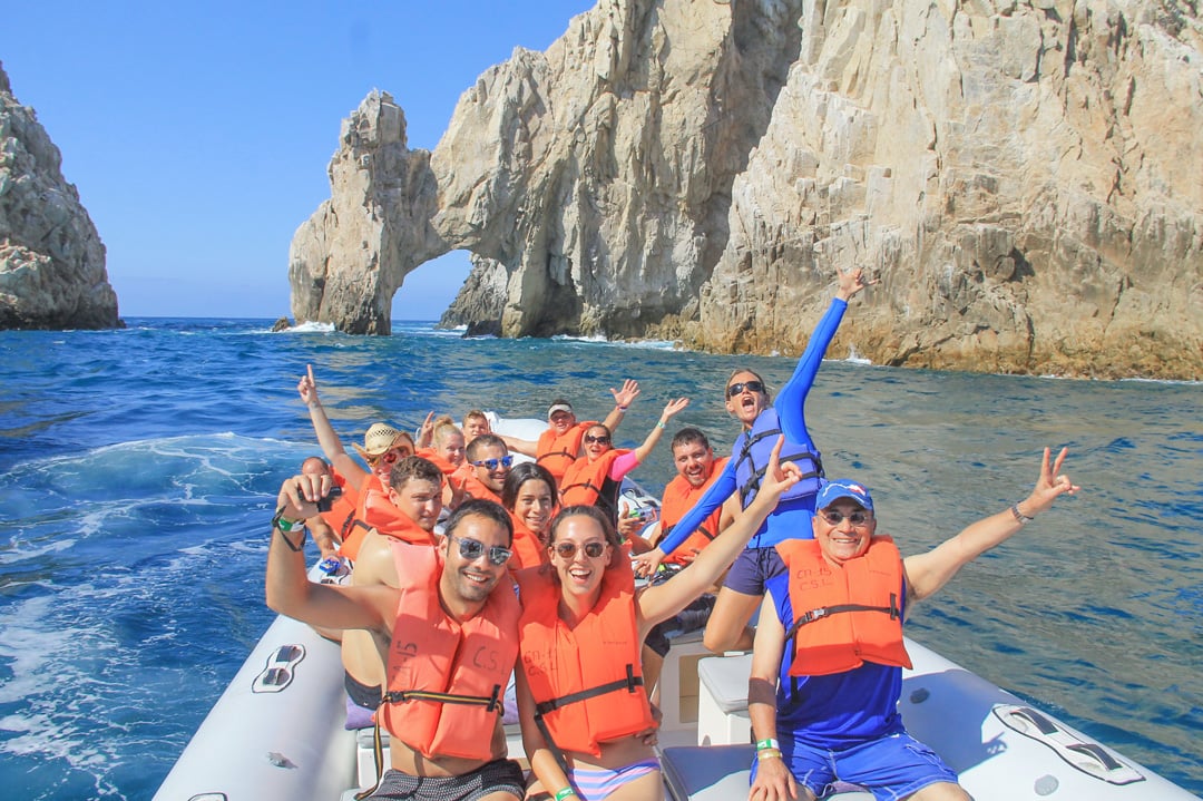 Visit to the arch of Cabo including a swim with dolphins experience