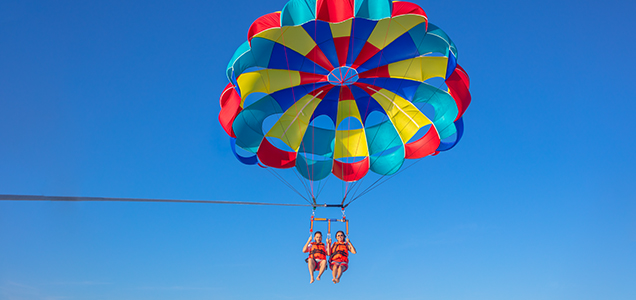 parasailing in puerto vallarta