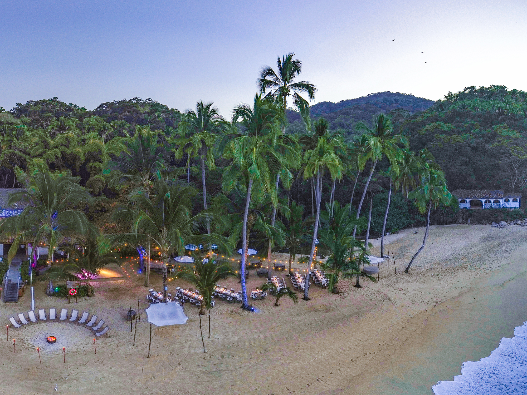 Party setting for weddings at Majahuitas beach wedding venue near Puerto Vallarta