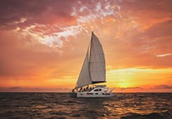 Tour en Velero al Atardecer en Cancún con Cancún Adventures 2